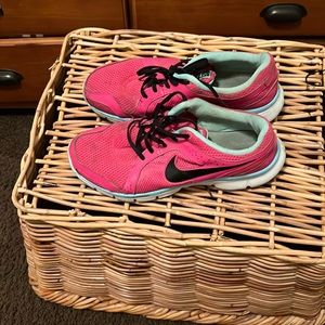 Nike Flex Rn size 11 women’s sneakers 11